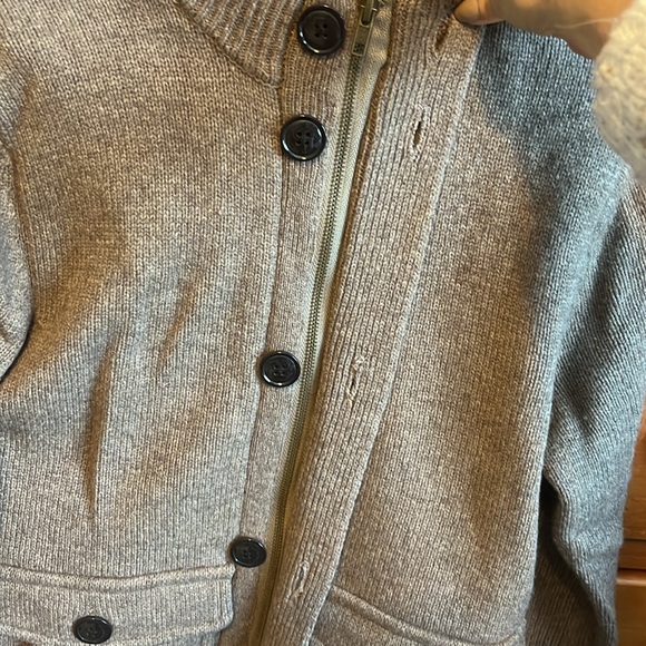 Cardigan sweater jacket. Two way zipper and button closure. Sleeves reinforced. - Picture 4 of 10